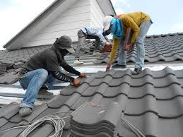 Best Roof Insulation Installation  in Tifton, GA